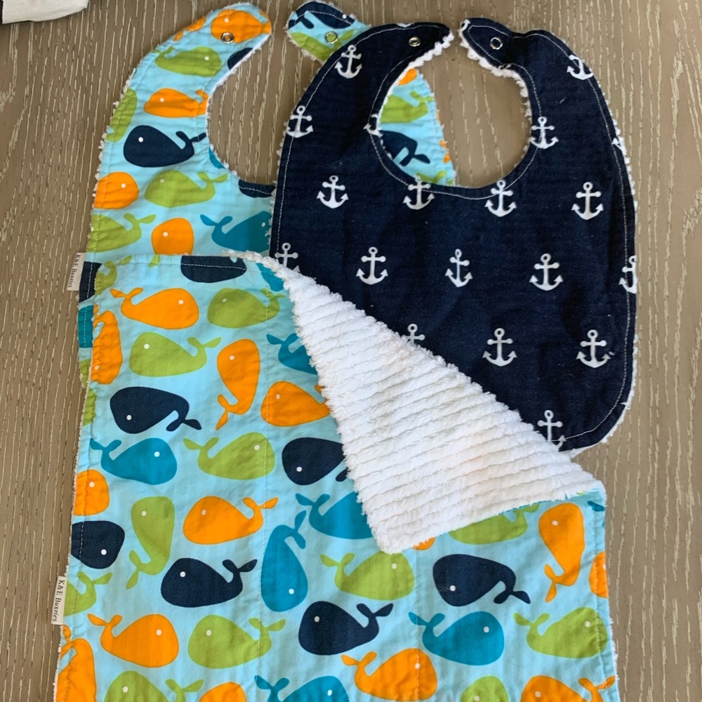 Ultra soft whale and anchor print bibs, whal burp cloth